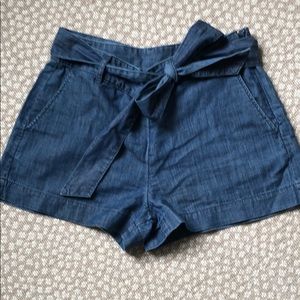 Draper James denim shorts with tie waist Sz4